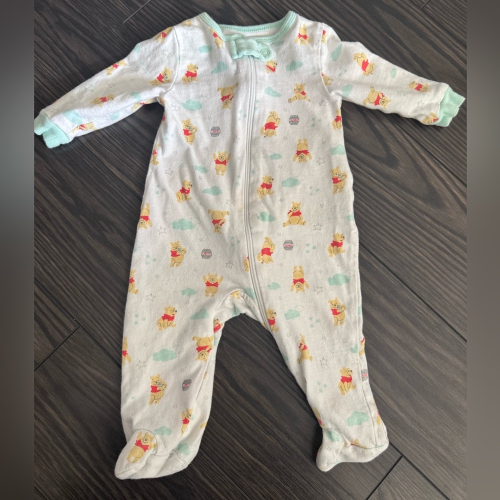 Disney Baby Winnie the Pooh Baby Footie Newborn 0 Months Clouds